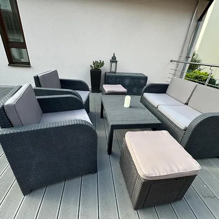 H&h - Private Near Mercedes In * Sindelfingen